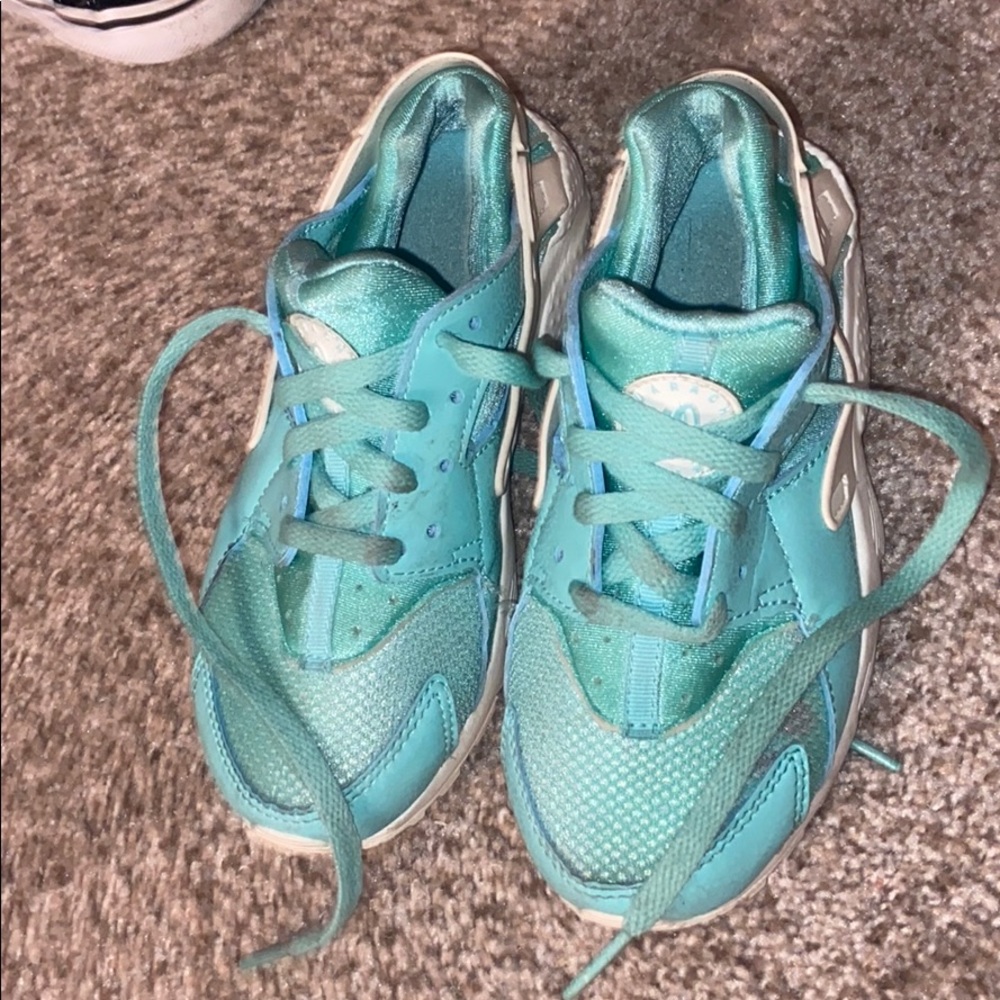 Huaraches - Picture 2 of 4